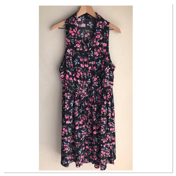torrid Dresses & Skirts - Torrid Button Challis Dress Sleeveless Button Front Floral Black Pink Size 1X